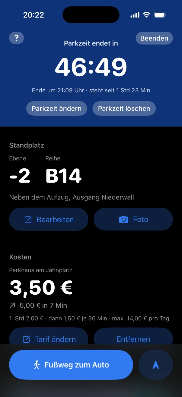 Derselbe Parkvorgang im dunklen Erscheinungsbild.